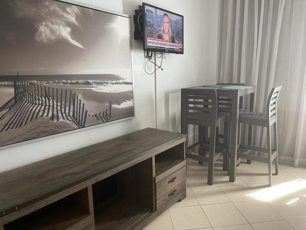 Beachfront Studios Casablanca Rentals Μαϊάμι Μπιτς Εξωτερικό φωτογραφία